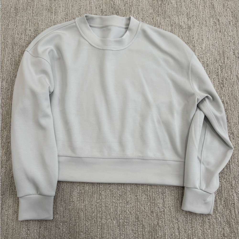 Lululemon softstream crop sweatshirt